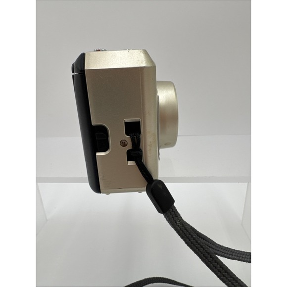 Nikon One Touch Zoom 90 AF Quartz Date 35mm Film Camera 38-90mm NOT TESTED - Picture 7 of 14